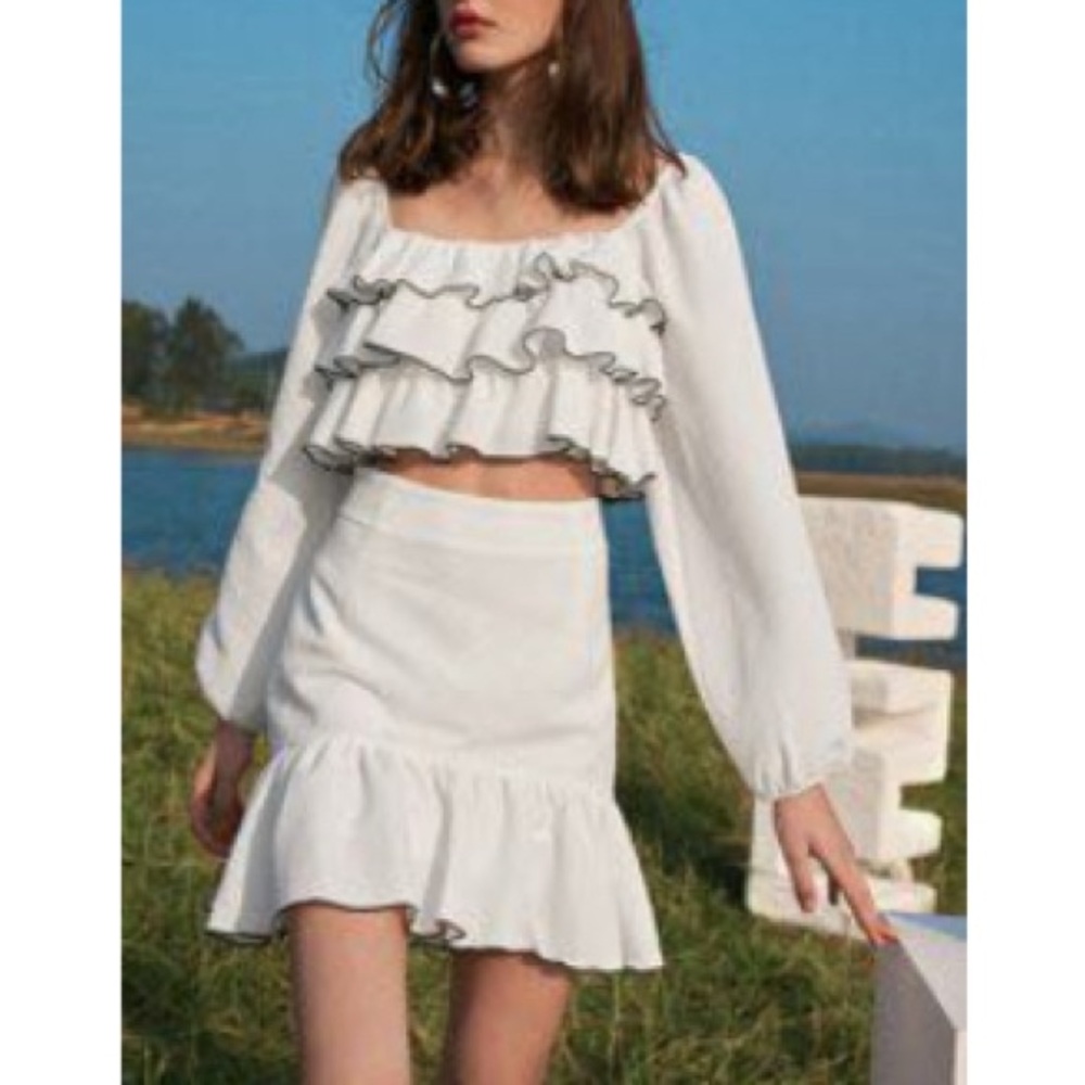 Elegant White Ruffle Set